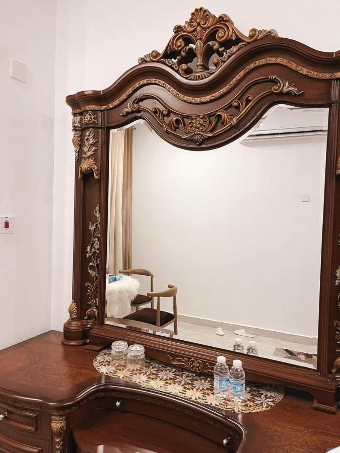 Sindbad غرفة السندباد *